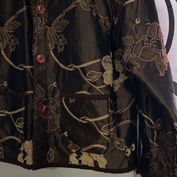 Women’s large reversible, brocade floral jacket - Picture 4 of 15